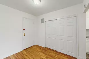 282 E 35th St, New York City, NY 11203 - Photo 9