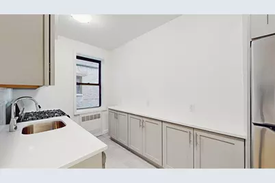 811 Cortelyou Road #1J, New York City, NY 11218 - Photo 1