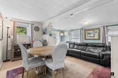 32 Tier Street, New York City, NY 10464 - Photo 17