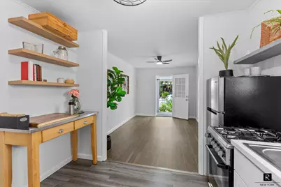 32 Tier Street, New York City, NY 10464 - Photo 13