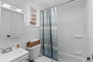 32 Tier St, New York City, NY 10464 - Photo 13