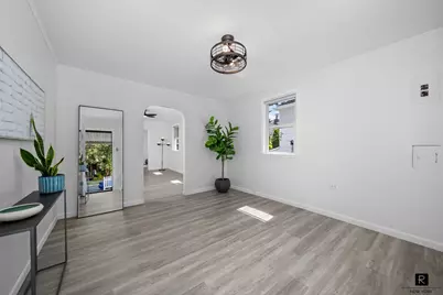 32 Tier Street, New York City, NY 10464 - Photo 5