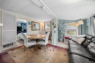 32 Tier St, New York City, NY 10464 - Photo 15