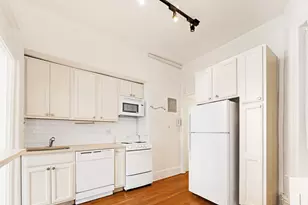 192 Bleecker St, New York City, NY 10012 - Photo 5