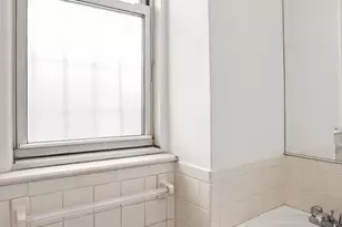 126 W 73rd St, New York City, NY 10023 - Photo 5