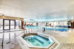 330 E 38th St, New York City, NY 10016 - Photo 15