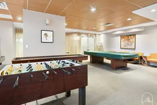 330 E 38th St, New York City, NY 10016 - Photo 17