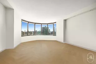 330 E 38th St, New York City, NY 10016 - Photo 3