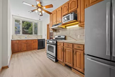 140 Van Cortlandt Park S, New York City, NY 10463 - Photo 9