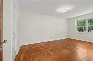 140 Van Cortlandt Park S, New York City, NY 10463 - Photo 15