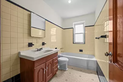 140 Van Cortlandt Park S, New York City, NY 10463 - Photo 13