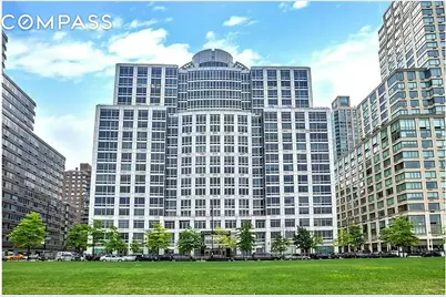 120 Riverside Boulevard #9L, New York City, NY 10069 - Photo 11