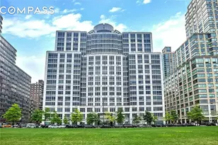 120 Riverside Blvd, New York City, NY 10069 - Photo 11