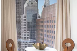 138 E 50th St, New York City, NY 10022 - Photo 3