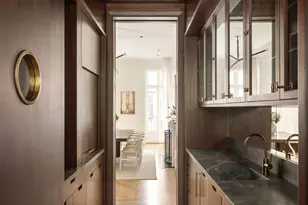 334 W 20th St, New York City, NY 10011 - Photo 5