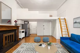 132 W 73rd St, New York City, NY 10023 - Photo 9