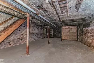 637 Saratoga Avenue, New York City, NY 11212 - Photo 27