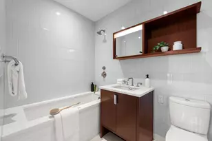 60 Riverside Blvd, New York City, NY 10069 - Photo 9