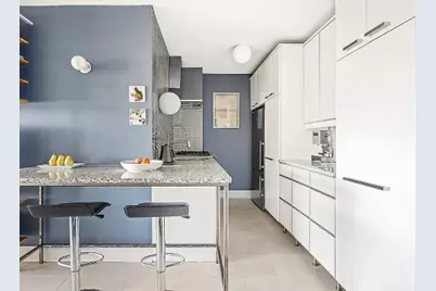 135 Ocean Parkway #11S, New York City, NY 11218 - Photo 3