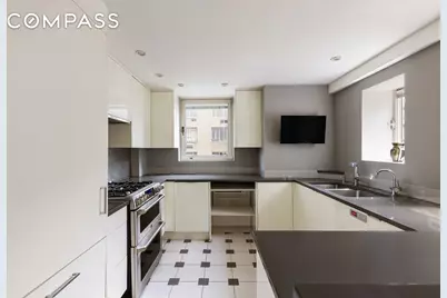 860 5th Avenue #11E, New York City, NY 10065 - Photo 5