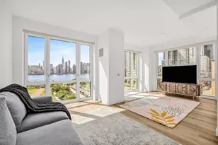 2-20 Malt, Long Island City, NY 11101 - Photo 3