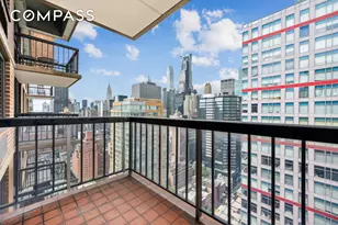 300 E 54th St, New York City, NY 10022 - Photo 11