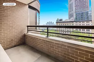 330 E 38th St, New York City, NY 10016 - Photo 5