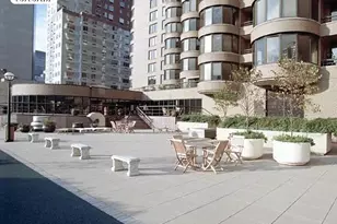 330 E 38th St, New York City, NY 10016 - Photo 21