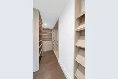 400 E 54th Street #25A, New York City, NY 10022 - Photo 9