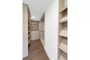 400 E 54th St, New York City, NY 10022 - Photo 9