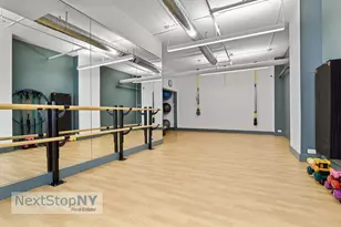 400 E 56th St, New York City, NY 10022 - Photo 11