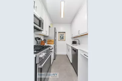 400 E 56th Street #25K, New York City, NY 10022 - Photo 5