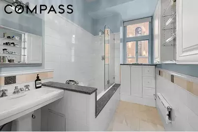 1 W 67th Street #2M, New York City, NY 10023 - Photo 7