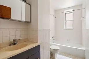 25 Charles St, New York City, NY 10014 - Photo 9