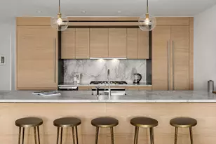 215 W 28th St, New York, NY 10001 - Photo 9