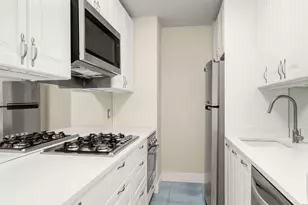 525 East 86th St, New York City, NY 10028 - Photo 5