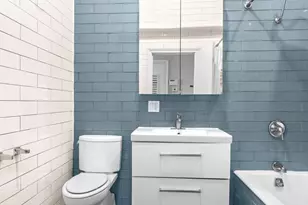 33 W 9th St, New York City, NY 10011 - Photo 9