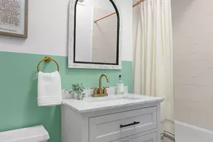 24 Cornelia St, New York City, NY 10014 - Photo 7