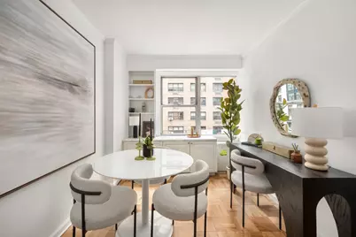 136 E 56th Street #3G, New York City, NY 10022 - Photo 3