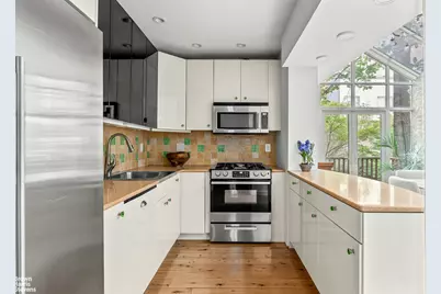 131 E 38th Street, New York City, NY 10016 - Photo 5