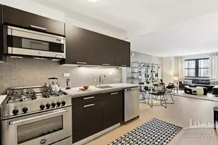 222 E 39th St, New York City, NY 10016 - Photo 1