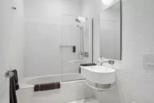 56 Leonard St, New York, NY 10013 - Photo 9