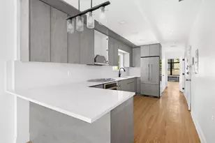 33 W 9th St, New York City, NY 10011 - Photo 15