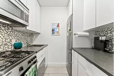 54 E 8th Street #4L, New York City, NY 10003 - Photo 3