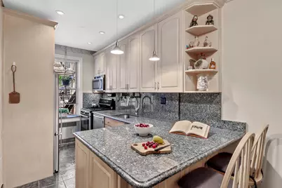 9281 Shore Road #402, New York City, NY 11209 - Photo 5