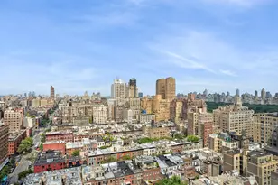 45 W 67th St, New York City, NY 10023 - Photo 7