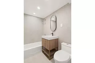 321 E 48th St, New York City, NY 10017 - Photo 7