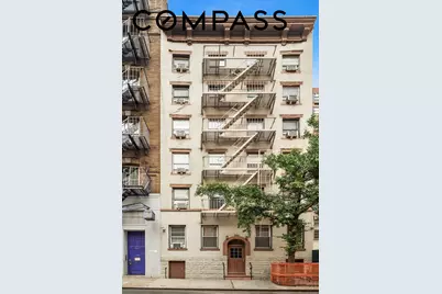 445 W 36th Street, New York City, NY 10018 - Photo 1