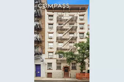 445 W 36th Street, New York City, NY 10018 - Photo 1