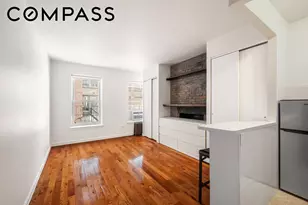 445 W 36th St., New York City, NY 10018 - Photo 3
